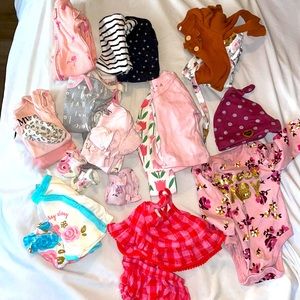 Newborn Bundle with some winter and some summer outfits. Hand mittens included.